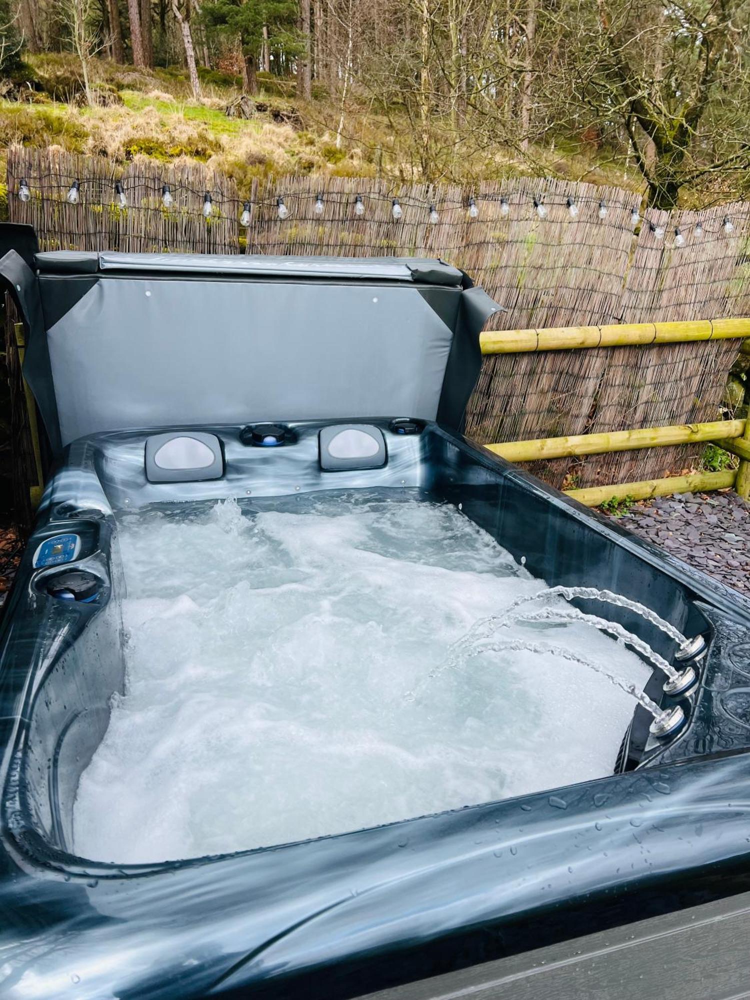 Upper Hulme Lavender Retreat With Private Hot Tub旅馆 外观 照片